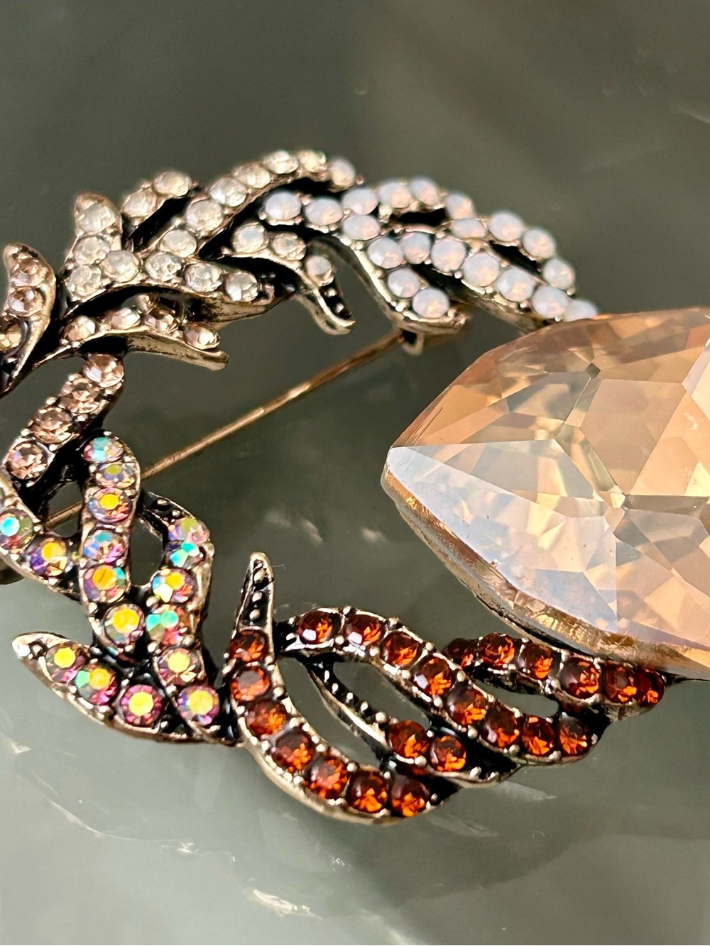Champagne Convertible Statement Brooch Pendant - Picture 5 of 10